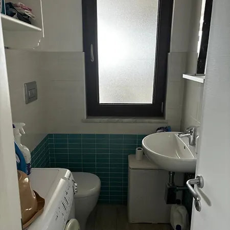 לינה וארוחת בוקר Sunsea House קופאנלו