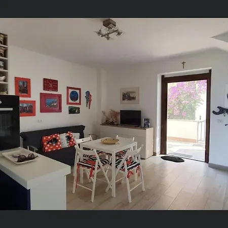 Sunsea House *
