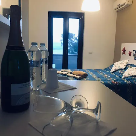 Sunsea House Bed & Breakfast Copanello